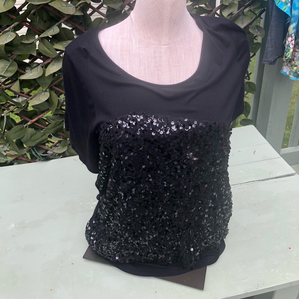 Apt 9 Black /Sparkle Top